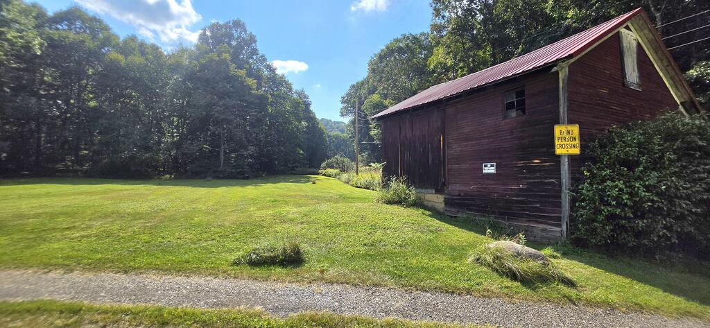 228 Rod And Gun Club Road Davidsville, PA 15928 - Photo 14 of 41 Gallery Image 14