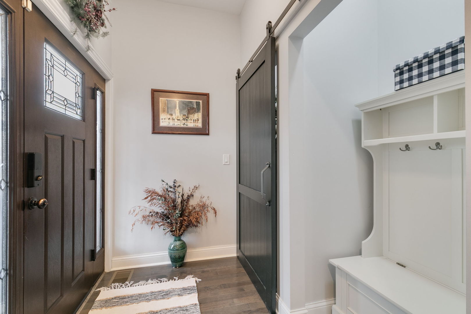 3239 Wesley Avenue Berwyn, IL 60402 - Photo 7 of 29 a view of entryway with elevator