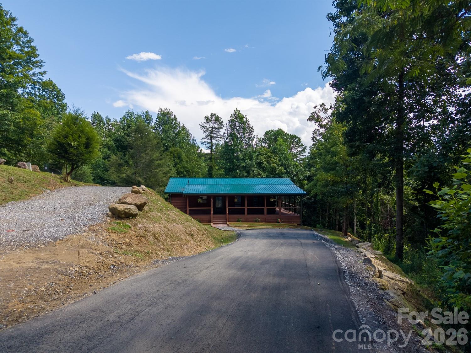 677 Ridgetop Circle Whittier, NC 28789 - Photo 29 of 37 Gallery Image 29