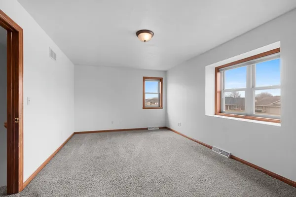 $549,900 | 571 South 9th Street, De Pere, WI 54115