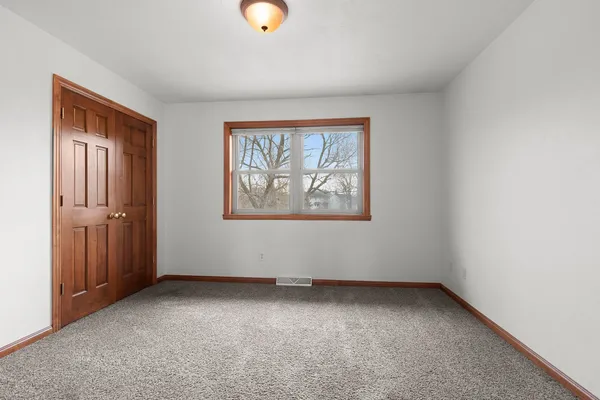 $549,900 | 571 South 9th Street, De Pere, WI 54115