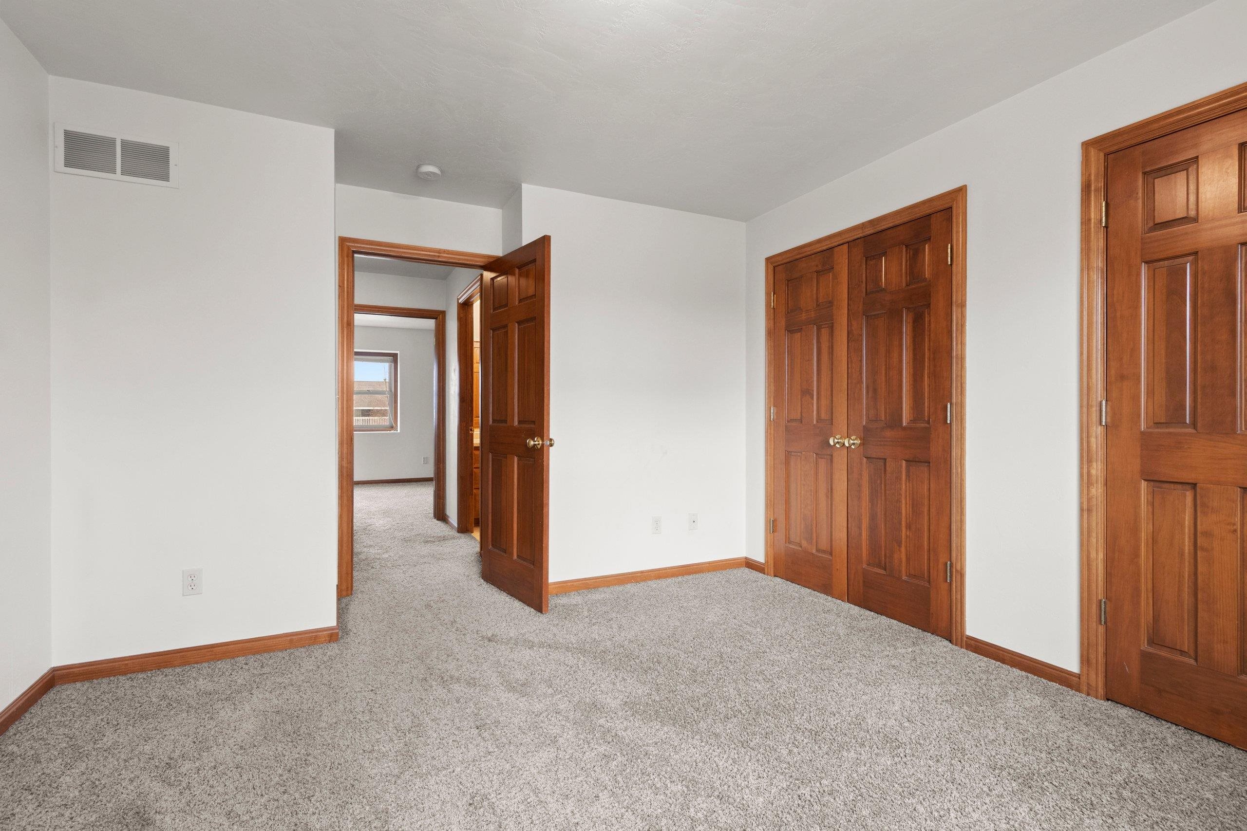 571 South 9th Street De Pere, WI 54115 - Photo 20 of 77