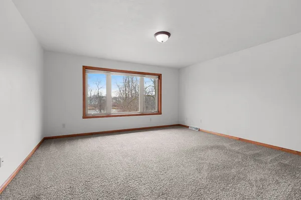 $549,900 | 571 South 9th Street, De Pere, WI 54115