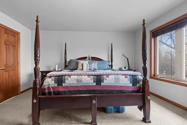 $549,900 | 571 South 9th Street, De Pere, WI 54115