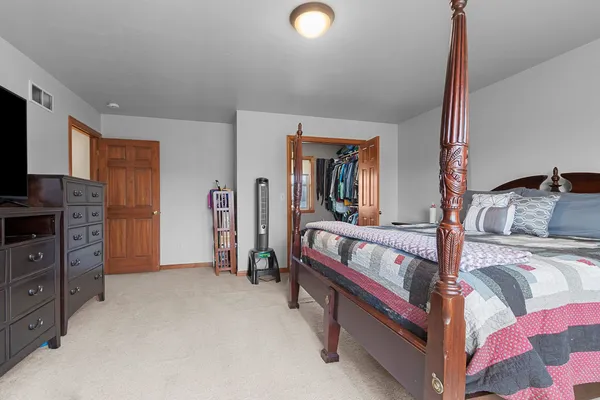 $549,900 | 571 South 9th Street, De Pere, WI 54115