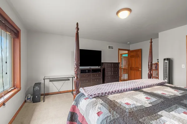 $549,900 | 571 South 9th Street, De Pere, WI 54115