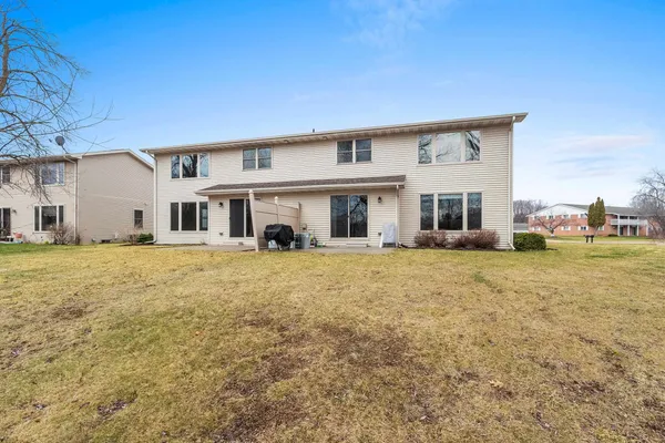 $549,900 | 571 South 9th Street, De Pere, WI 54115