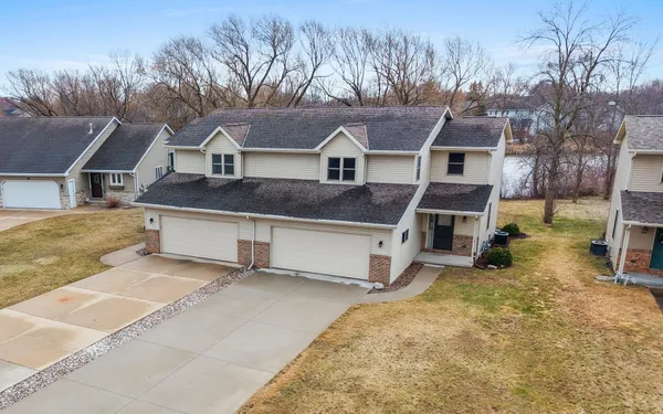 $549,900 | 571 South 9th Street, De Pere, WI 54115