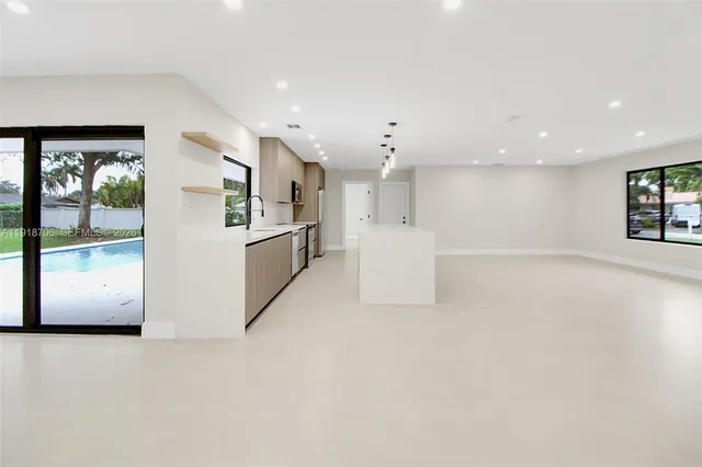 $1,380,000 | 9760 Southwest 119th Street, Miami, FL 33176