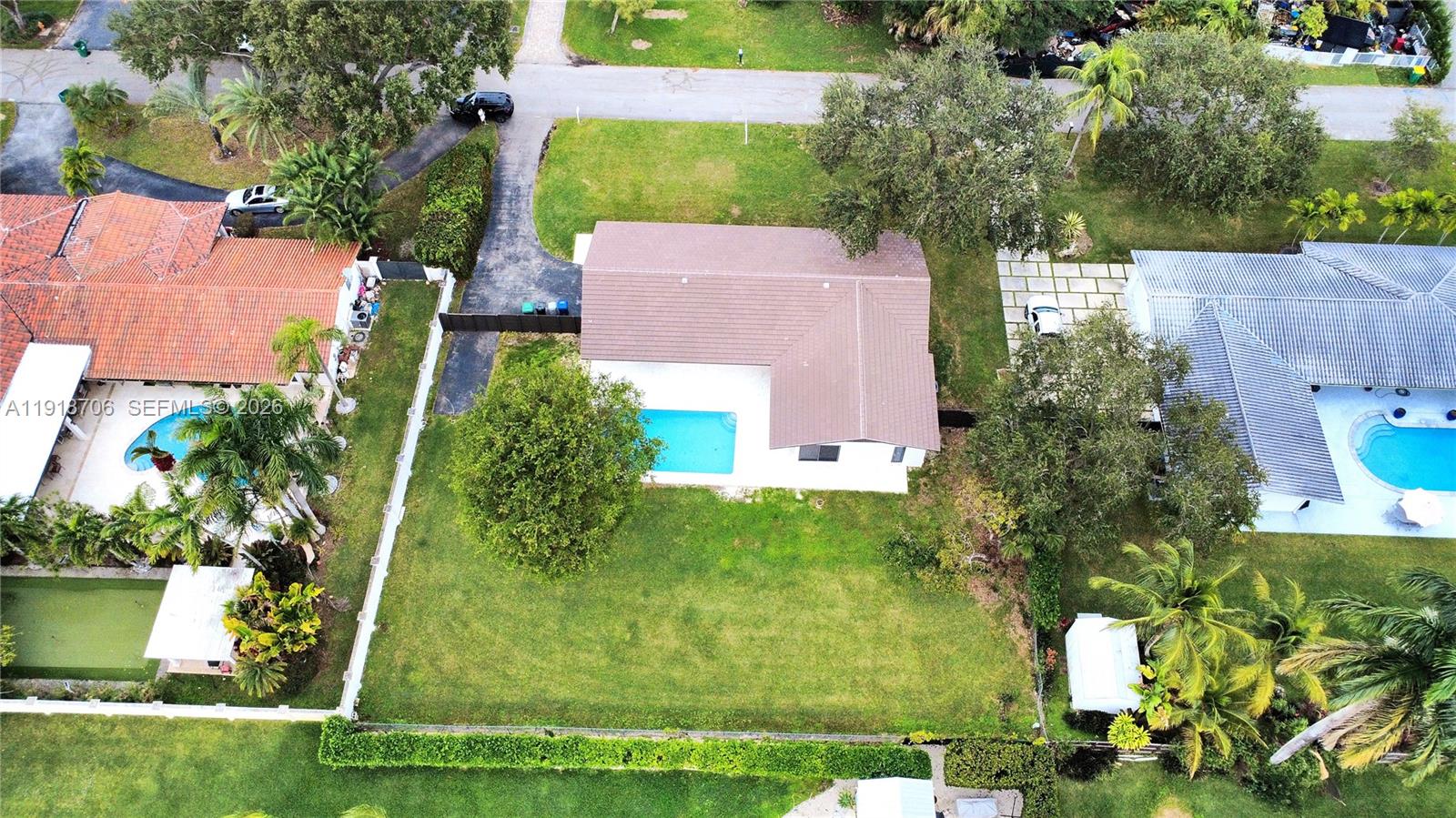 9760 Southwest 119th Street Miami, FL 33176 - Photo 34 of 35