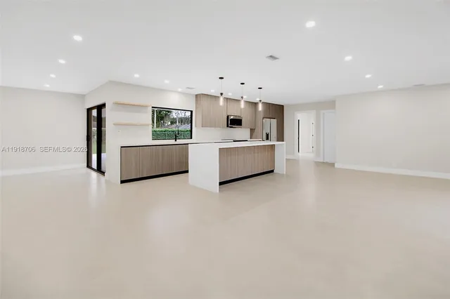 $1,380,000 | 9760 Southwest 119th Street, Miami, FL 33176