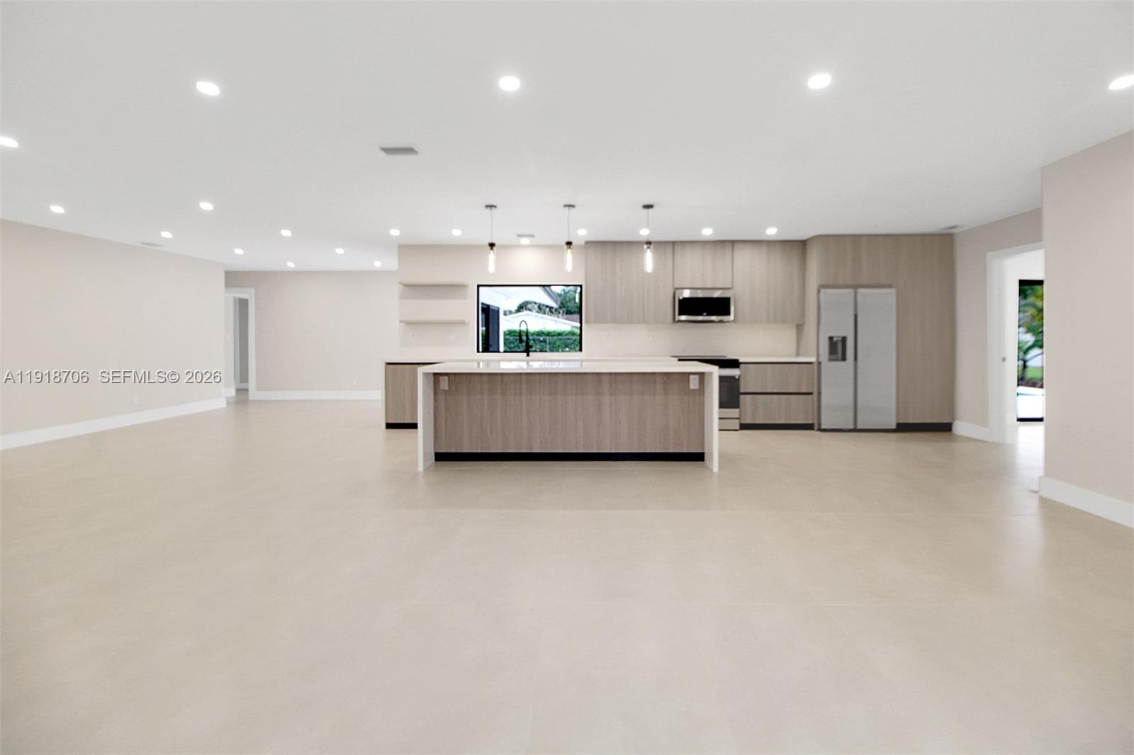 9760 Southwest 119th Street Miami, FL 33176 - Photo 5 of 35