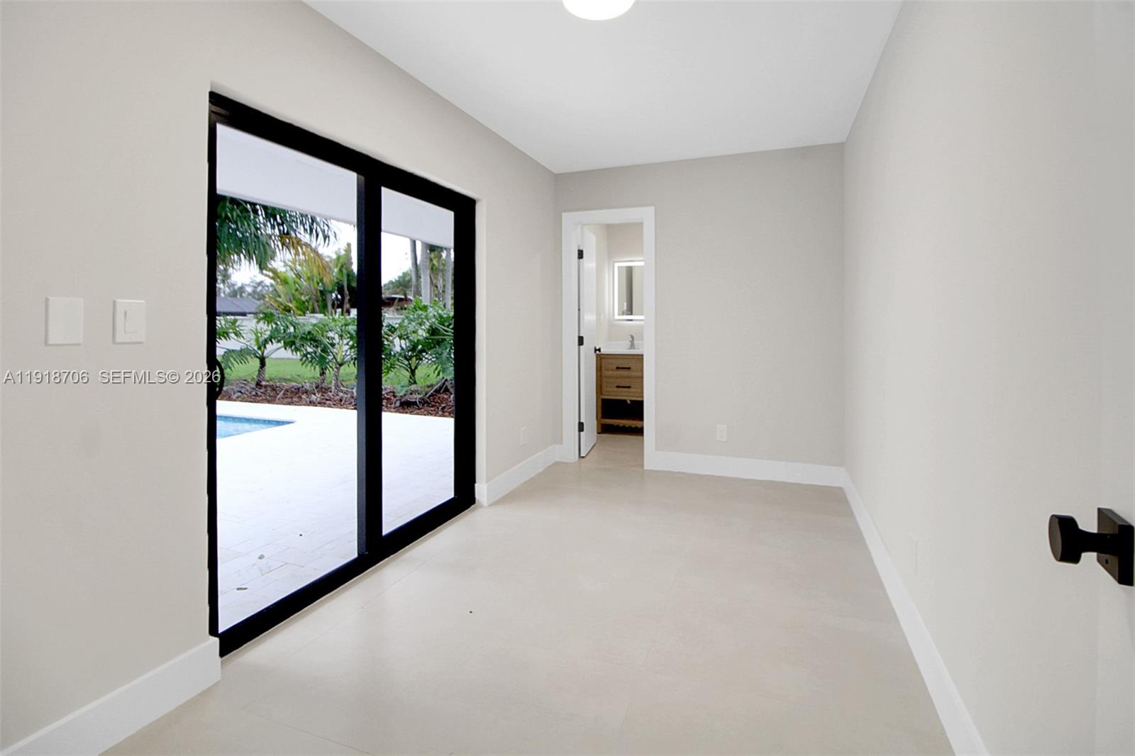 9760 Southwest 119th Street Miami, FL 33176 - Photo 7 of 35