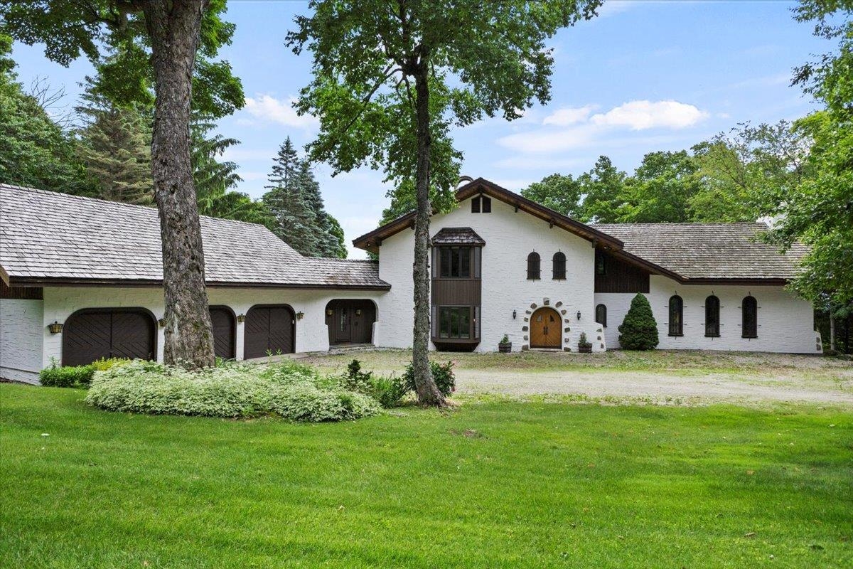 20 West Ridge Road Stratton, VT 05340 - Photo 2 of 41