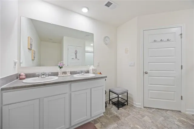 $284,500 | 431 Broder Farms Drive, Stockbridge, GA 30281