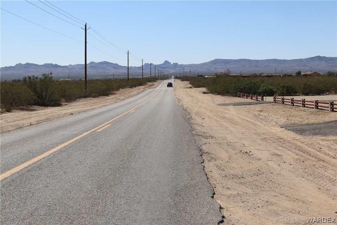 3592 Mormon Flat Road Golden Valley, AZ 86413 - Photo 13 of 18 Gallery Image 13