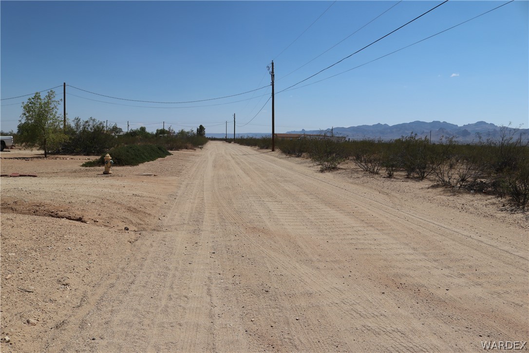 3592 Mormon Flat Road Golden Valley, AZ 86413 - Photo 3 of 18 Gallery Image 3