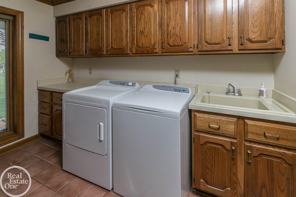 32411 Sutton Road New Baltimore, MI 48047 - Photo 31 of 42