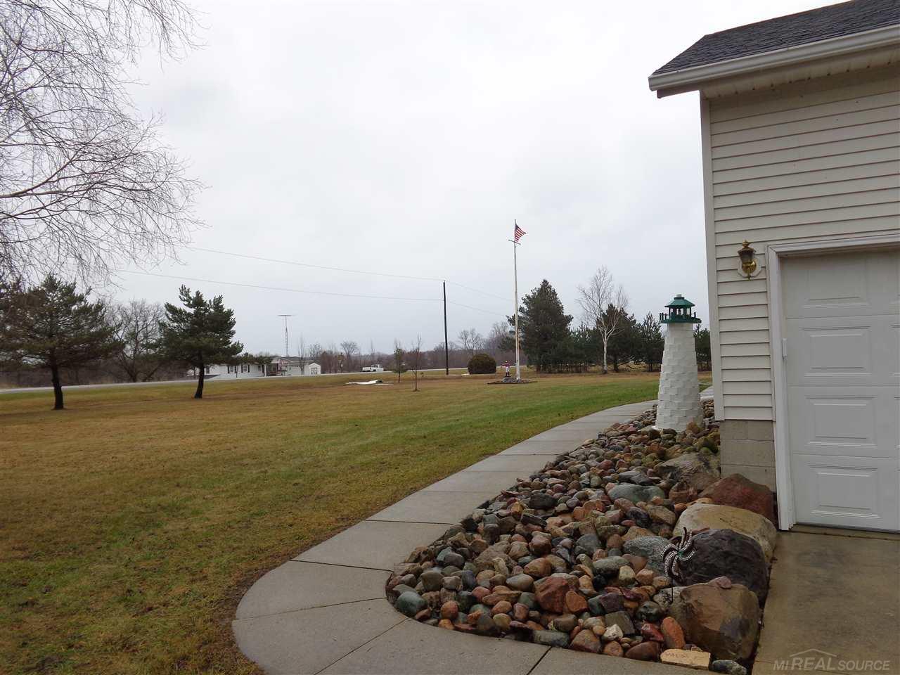 6640 County Farm Road Croswell, MI 48422 - Photo 29 of 35