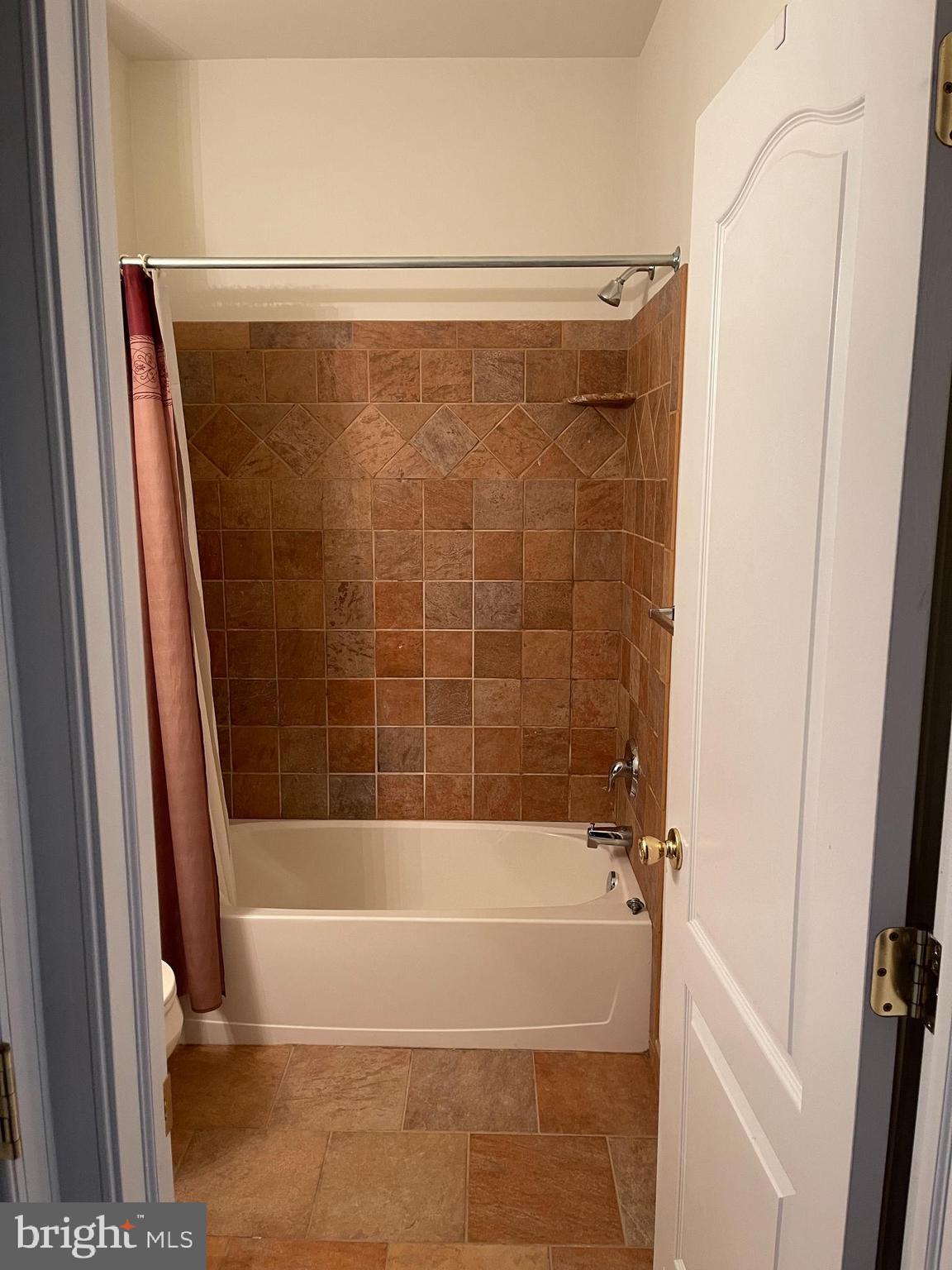 290 Byberry Road, Unit 3 Philadelphia, PA 19116 - Photo 4 of 15 Gallery Image 4
