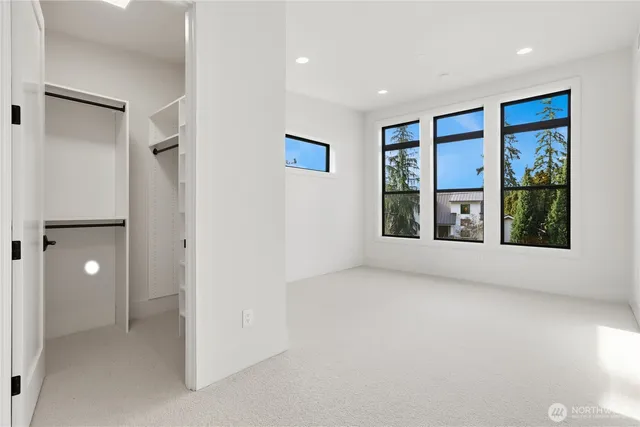 $6,250,000 | 2202 102nd Place Southeast, Bellevue, WA 98004