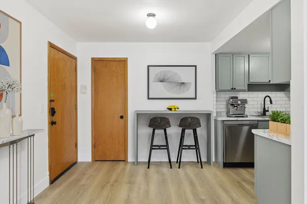 $1,250 | 99 East 54th Street, Unit 9, Minneapolis, MN 55419