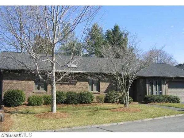 $290,000 | 103 Briar Ridge Circle, Winston-Salem, NC 27104