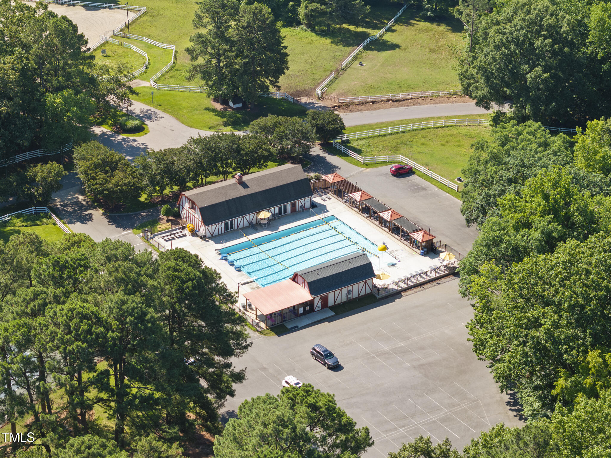 3412 Paddock Circle Raleigh, NC 27613 - Photo 43 of 49 DJI_20250609100535_0014_D