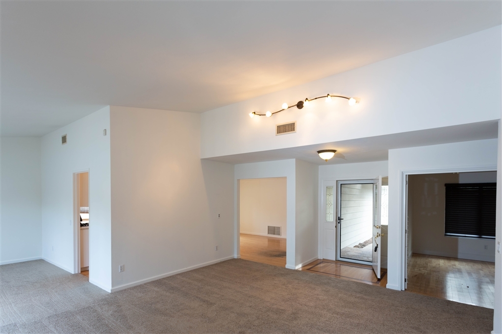 4622 Sheridan Road Oceanside, CA 92056 - Photo 7 of 25