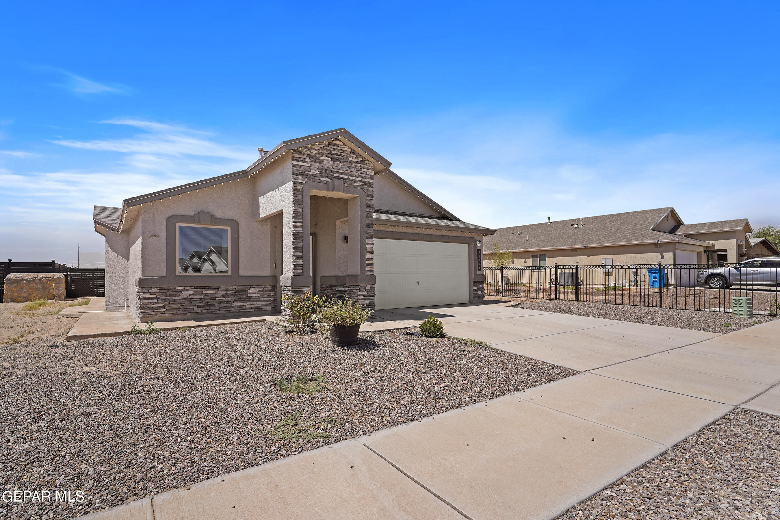 11820 Ernest Road Socorro, TX 79927 - Photo 2 of 31 DSC04143