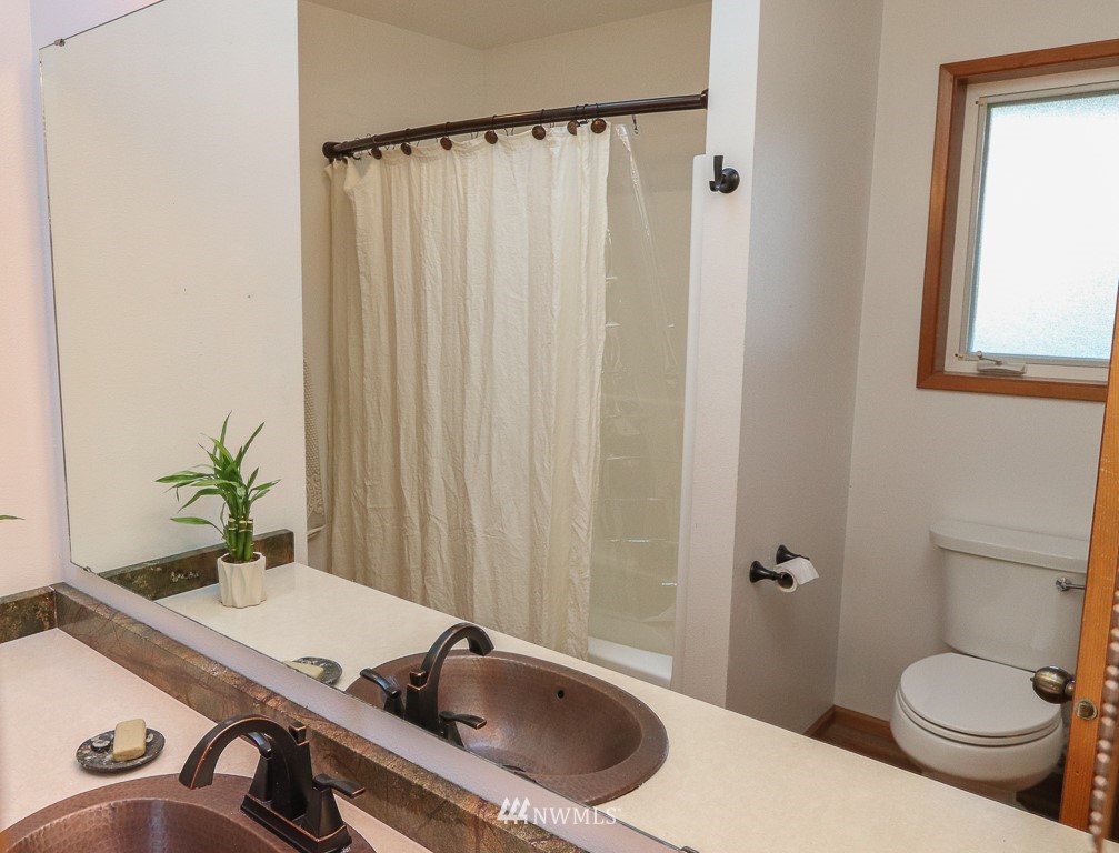 10540 Fraser Road Southeast Port Orchard, WA 98367 - Photo 22 of 27 Gallery Image 22