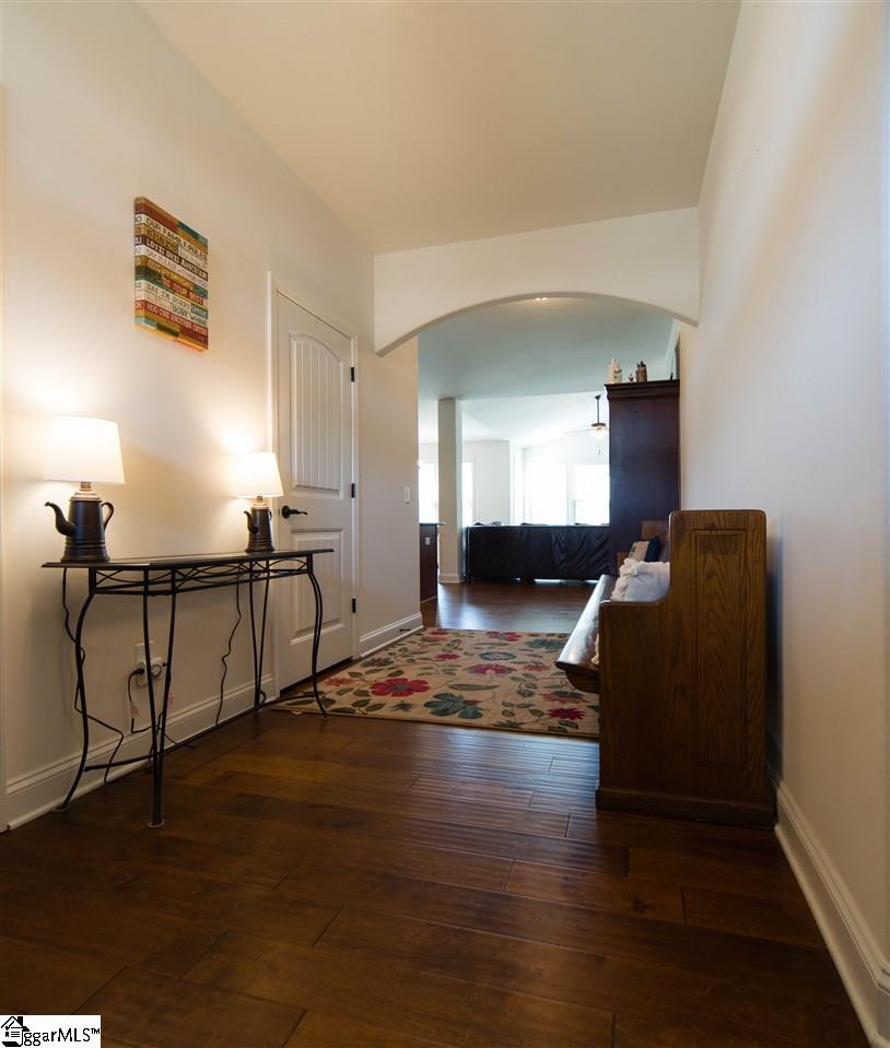 321 Stallion Road Greenville, SC 29617 - Photo 2 of 18 Gallery Image 2