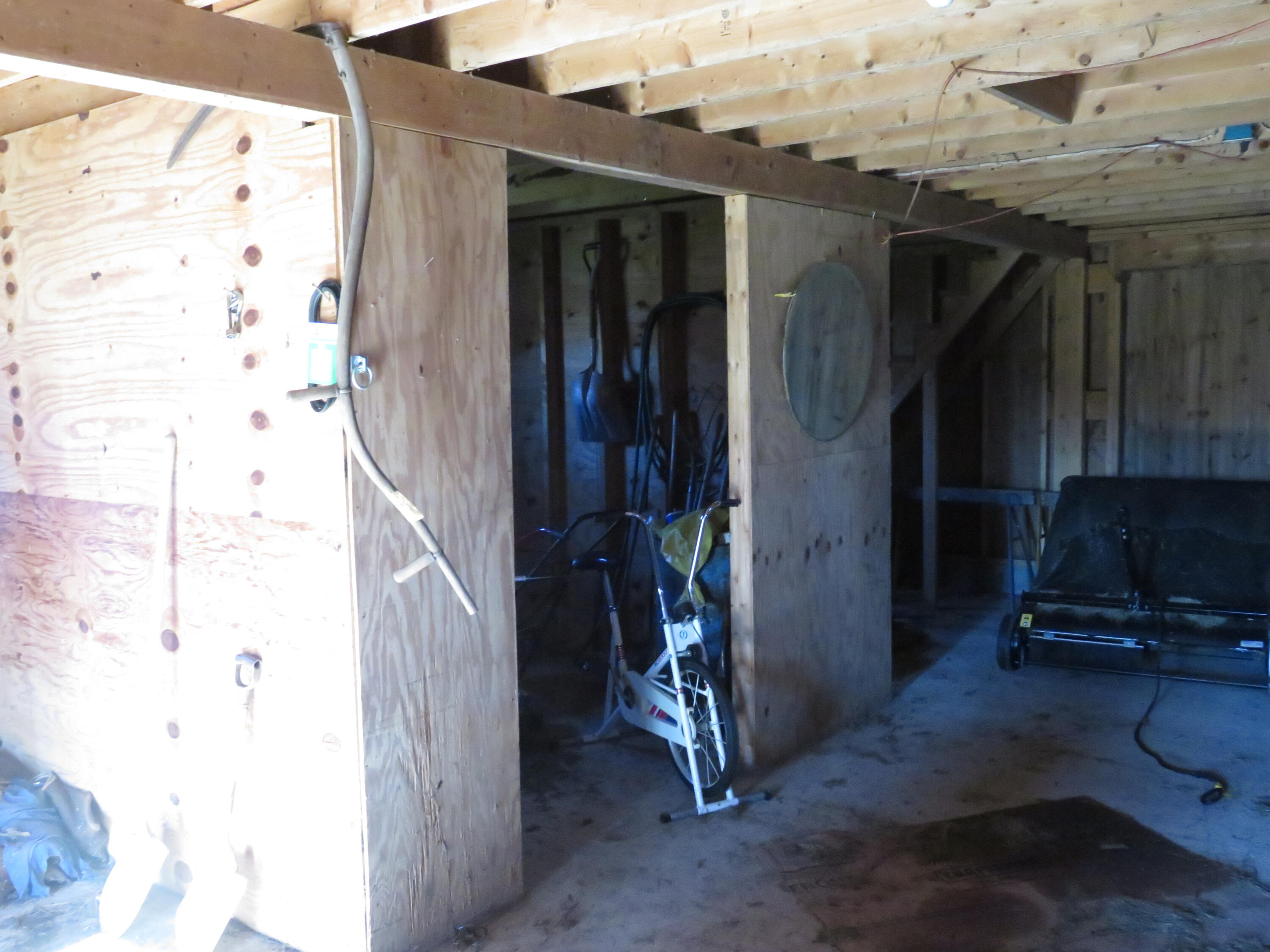 342 South Hunts Meadow Road Whitefield, ME 04353 - Photo 11 of 19 IMG_3437