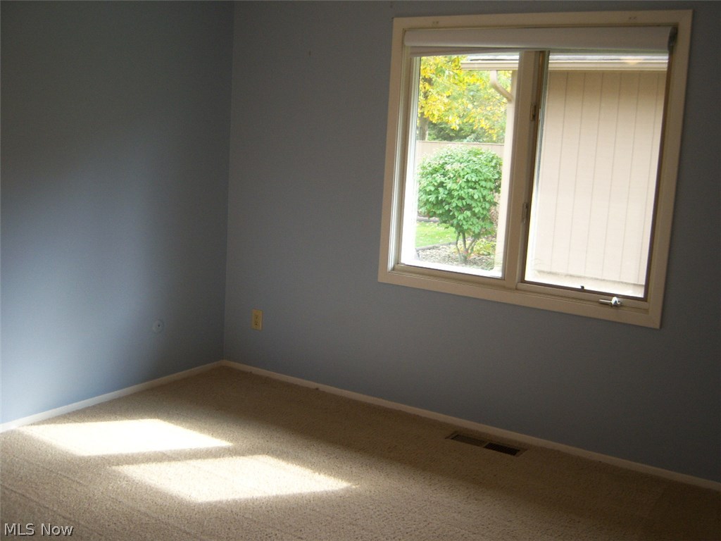 10783 Gate Post Road Strongsville, OH 44149 - Photo 15 of 23 Gallery Image 15