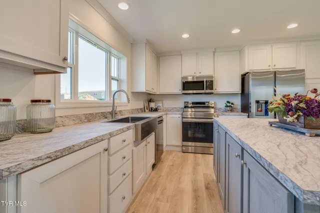 $284,900 | 5715 Fishing Rod Lane, Morristown, TN 37813