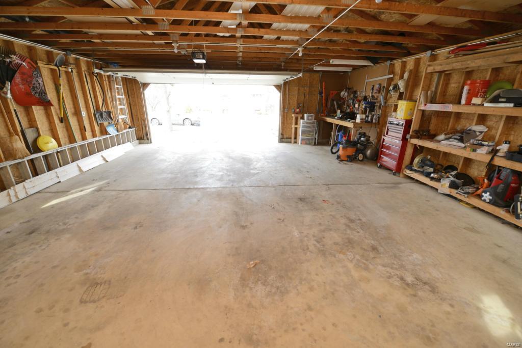 2305 Ashby Road St. Louis, MO 63114 - Photo 32 of 33 Gallery Image 32