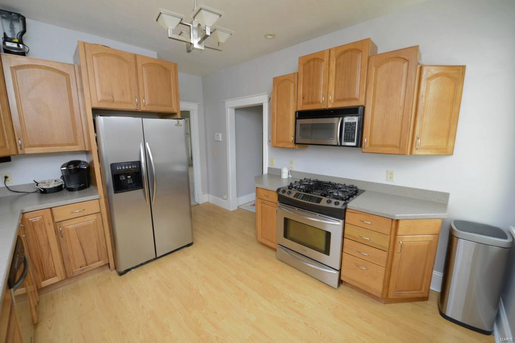 2305 Ashby Road St. Louis, MO 63114 - Photo 9 of 33 Gallery Image 9