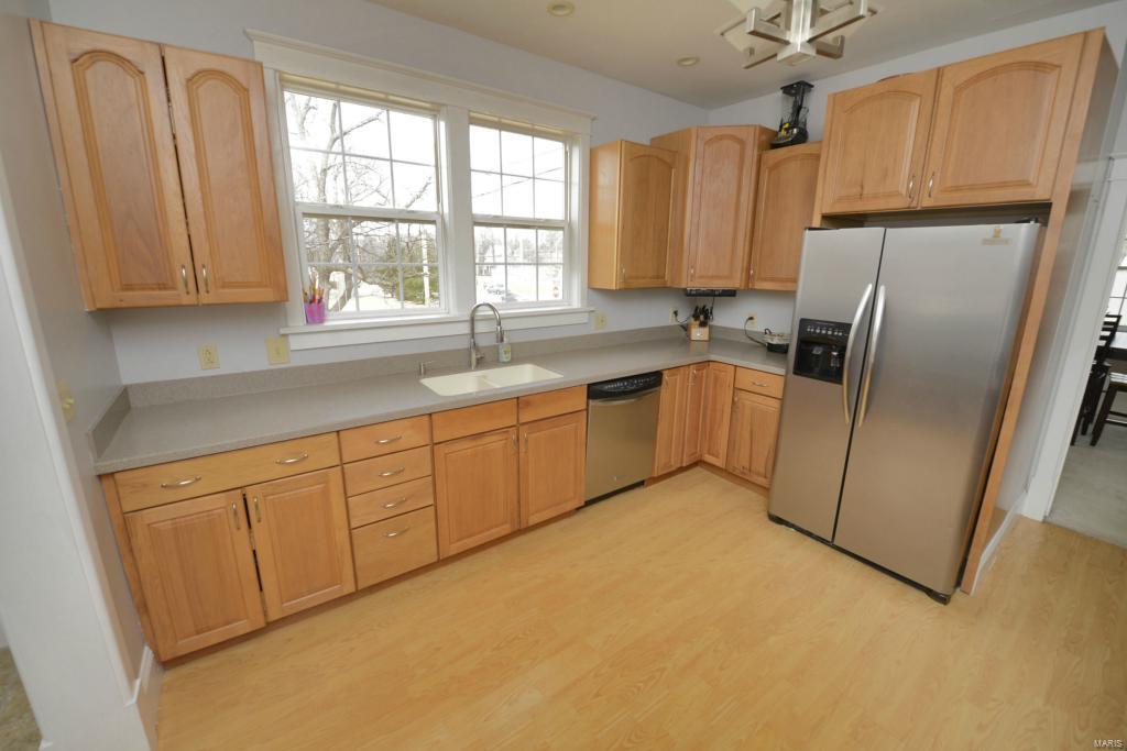 2305 Ashby Road St. Louis, MO 63114 - Photo 10 of 33 Gallery Image 10