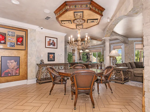 a view of a storage & utility room