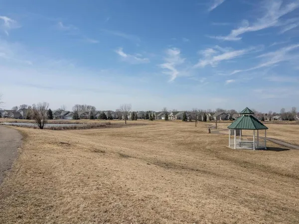 $279,900 | 5191 207th Street North, Forest Lake, MN 55025