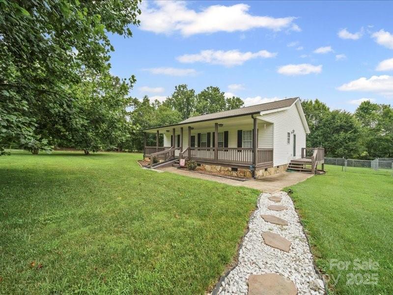 38009 Porter Road Albemarle, NC 28001 - Photo 1 of 41 Gallery Image 1