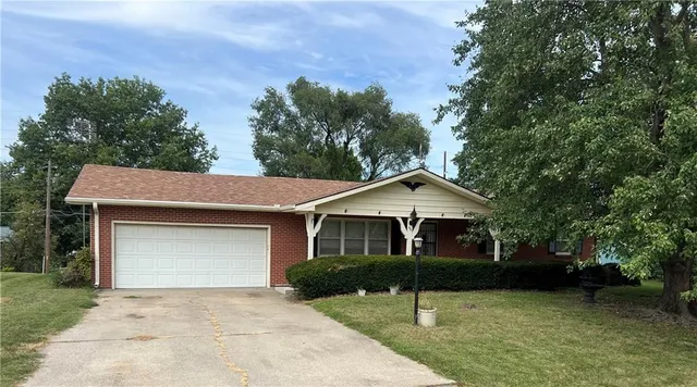 $259,900 | 601 West Elk Street, Savannah, MO 64485