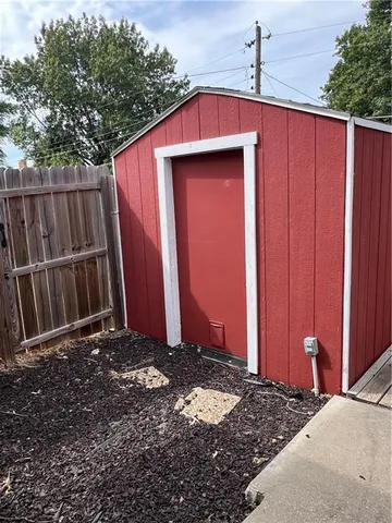 $265,500 | 601 West Elk Street, Savannah, MO 64485