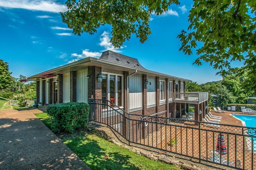 21 Vaughns Gap Road, Unit 4 Nashville, TN 37205 - Photo 35 of 38