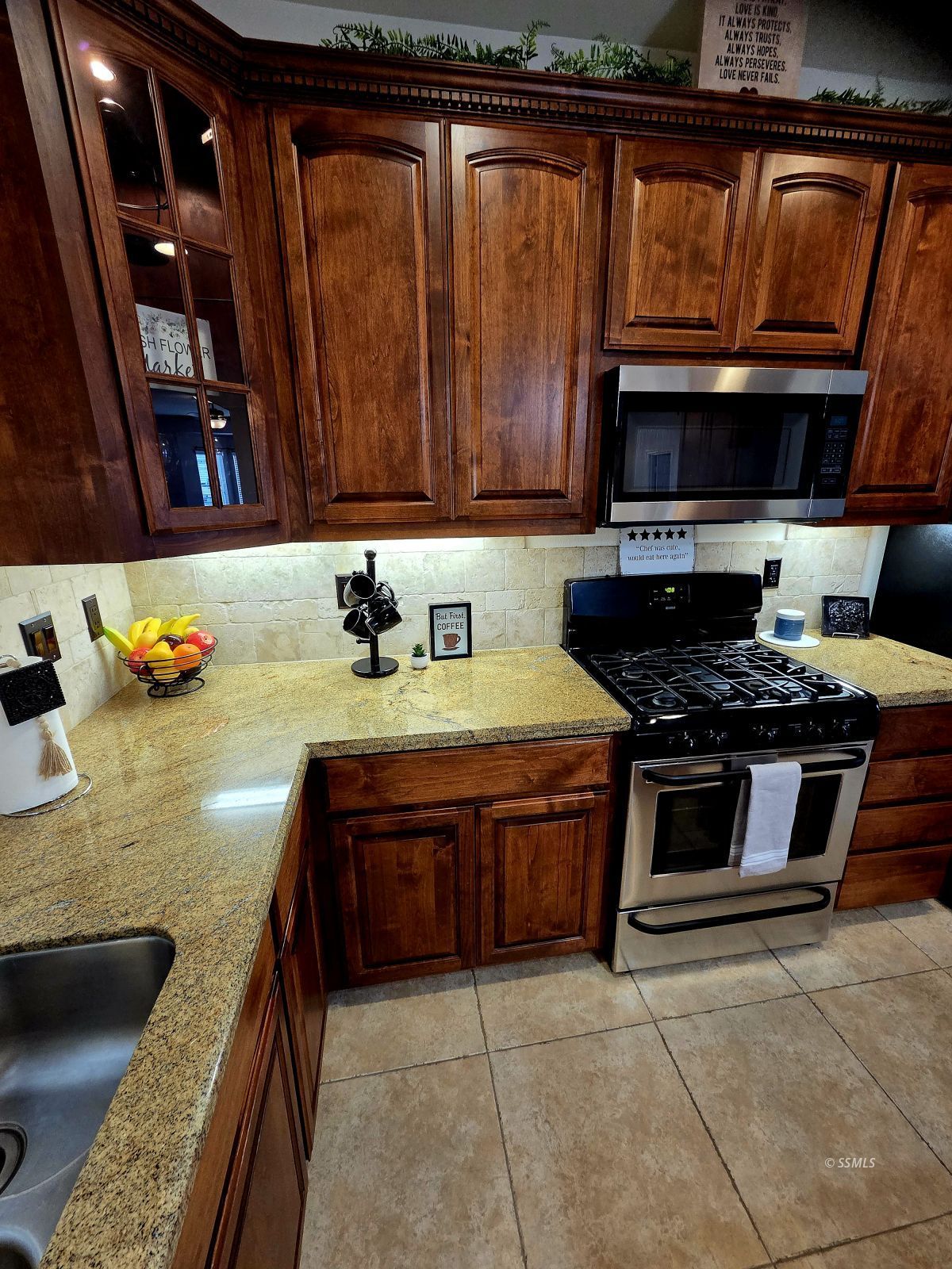424 South Inyo Street Ridgecrest, CA 93555 - Photo 11 of 43