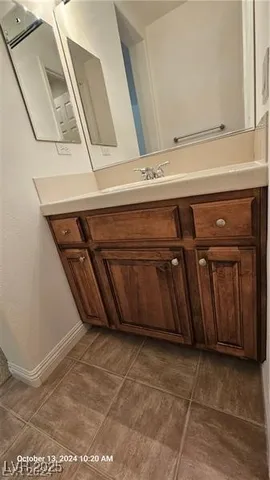 $5,921 | 11985 Whitehills Street, Las Vegas, NV 89141