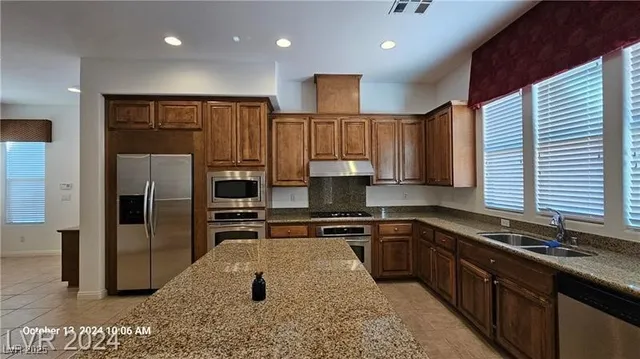 $5,921 | 11985 Whitehills Street, Las Vegas, NV 89141