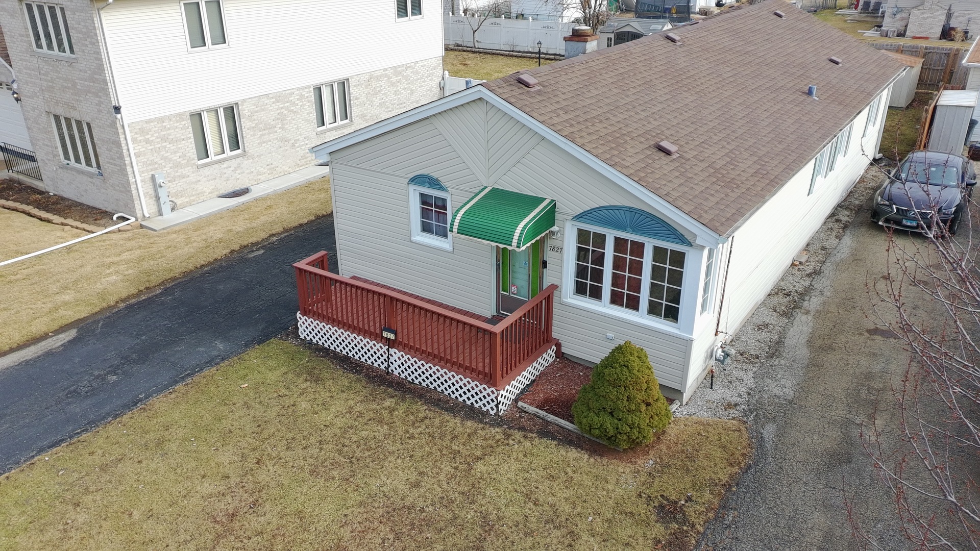 7827 Meade Avenue Burbank, IL 60459 - Photo 3 of 15