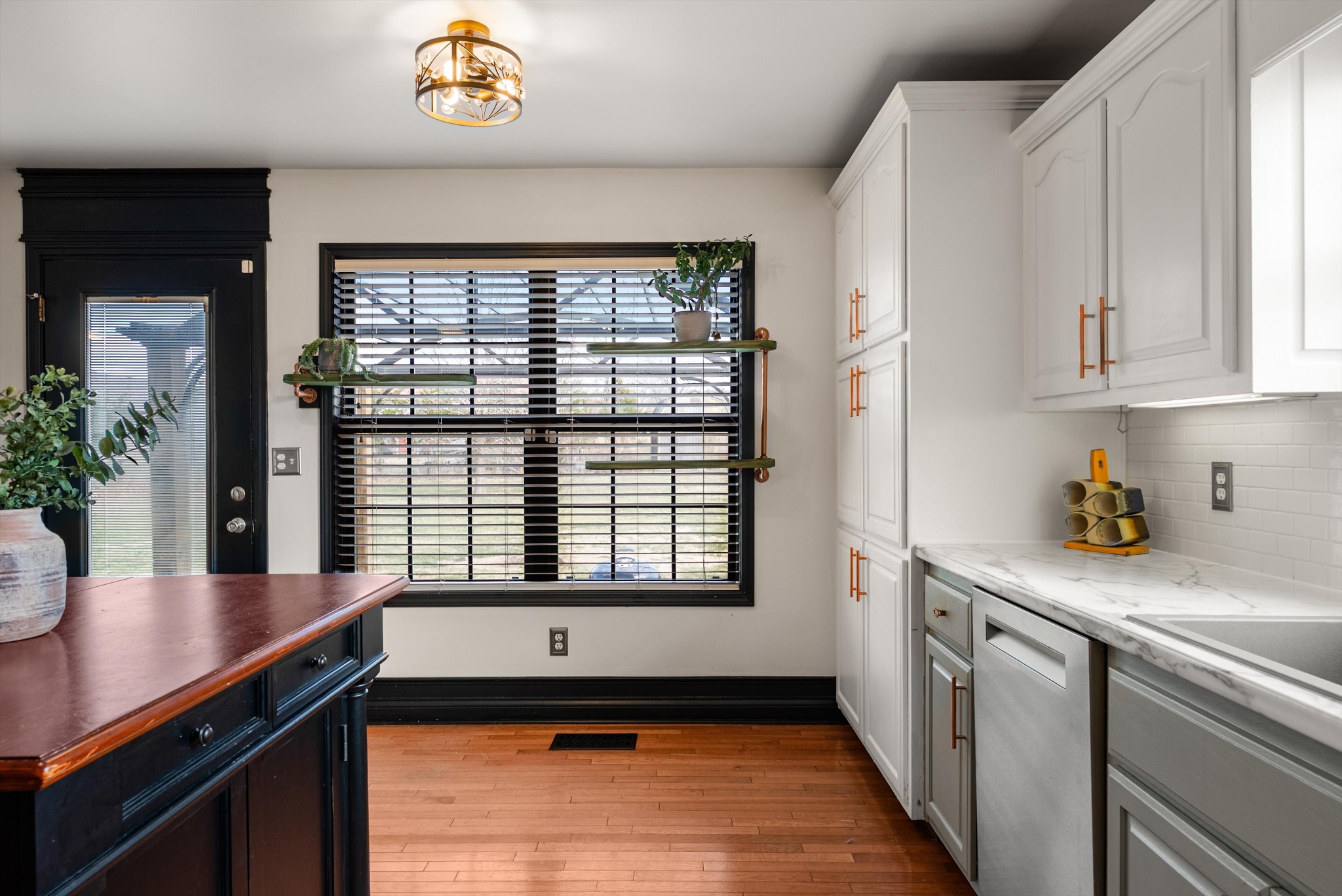 705 North Russell Street Portland, TN 37148 - Photo 13 of 30