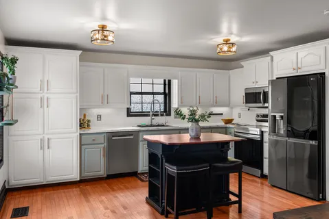 $415,000 | 705 North Russell Street, Portland, TN 37148